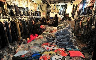 服裝批發(fā)行業(yè),低端服裝,如何年賺百萬(wàn)?