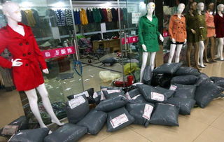 服裝批發(fā)市場(chǎng) 為什么牛仔的男裝比女裝好賣